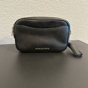 Small michael kors bag